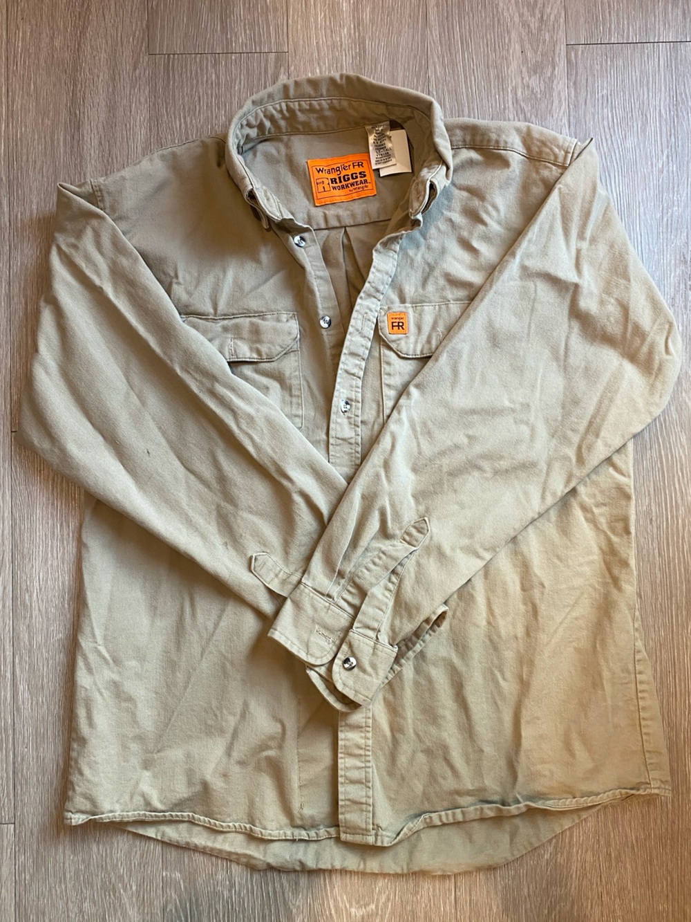 Wrangler FR Shirt Mens Large Tall Beige Long Sleeve HRC2 Flame Resistant